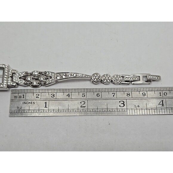 Metropolitan Museum Of Art Quartz Watch MOP Rhinestones Bracelet MMA New Battery - Picture 8 of 10